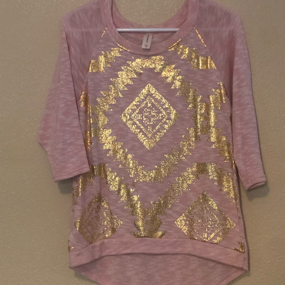 Light pink sweater